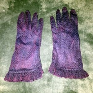 Purple Lace Gloves